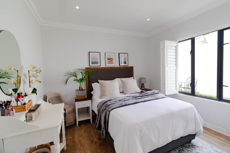 3 Bedroom Property for Sale in Westcliff Western Cape